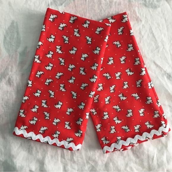 Handmade Retro Style Scottie Dog Holiday Napkins, Set of 2 - Picture 2 of 13